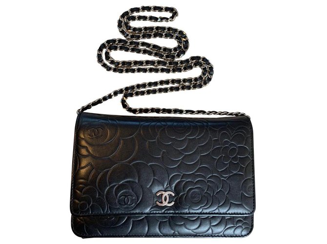 Chanel Black Leather  ref.169366