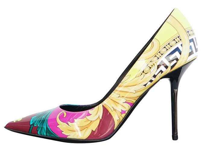 escarpin versace