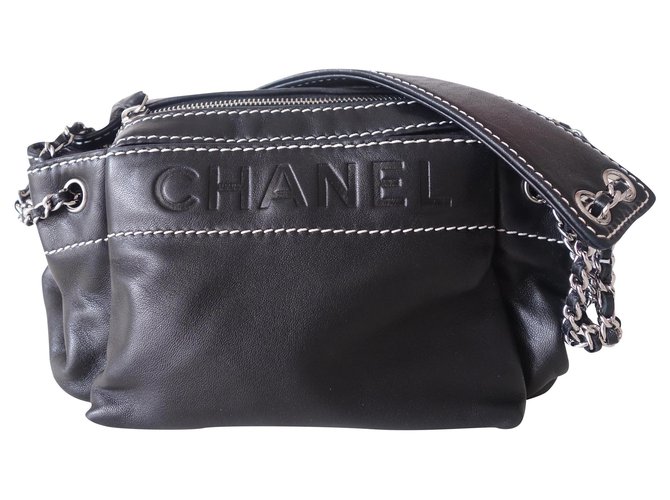 SMALL CHANEL BAG Black Leather  ref.169726