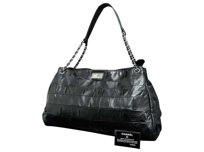 Chanel Vintage Tote Bag Black Leather  ref.169972