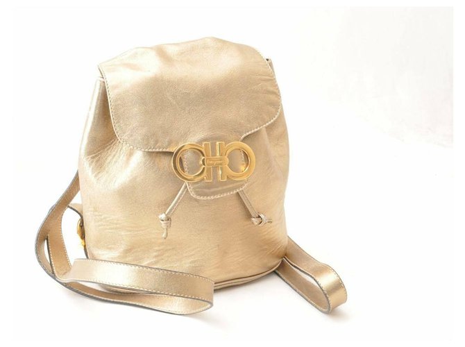 Salvatore Ferragamo Backpack Golden Leather  ref.170136
