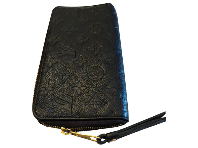 Louis Vuitton LV Zippy wallet coussin Black Leather ref.629137 - Joli Closet