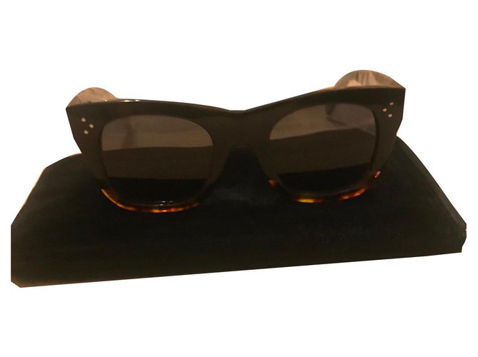 Céline Des lunettes de soleil Plastique Marron Noir  ref.170712