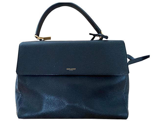Saint Laurent Bolsa de couro preto com fivelas douradas
