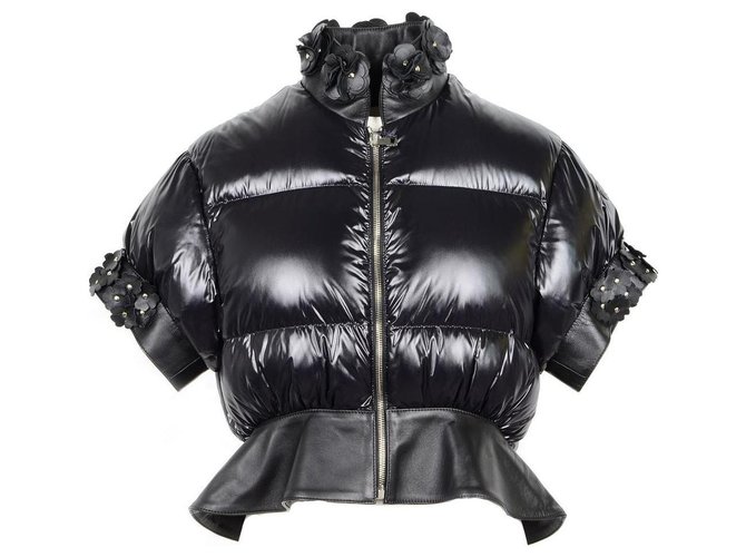 Moncler chaqueta nueva Negro Poliamida  ref.170889