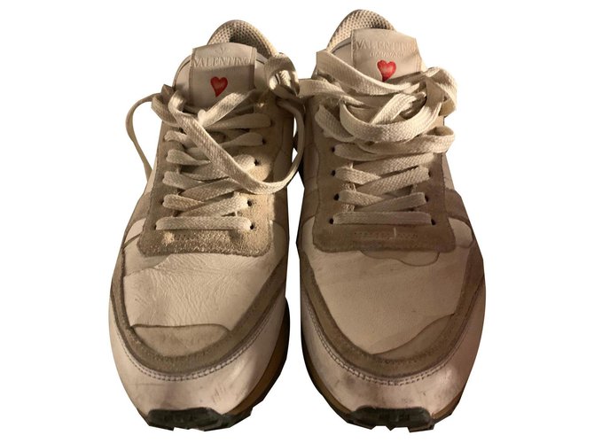 Valentino Garavani Sneakers Beige Leather  ref.170984