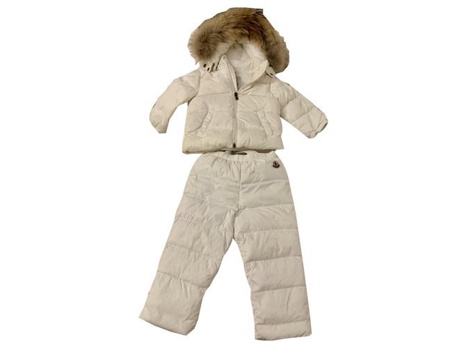 MONCLER FEATHER UNISEX SKI PACKAGE White  ref.171189