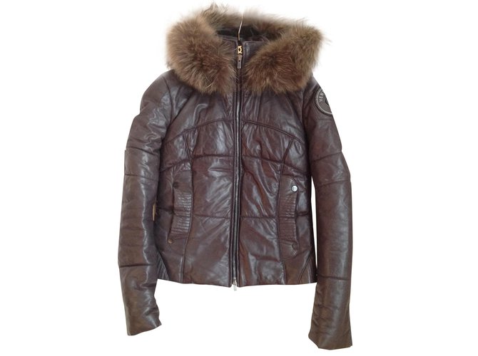 Ventcouvert Lamb leather puffer jacket ,,entourage fur hood Taupe  ref.171237