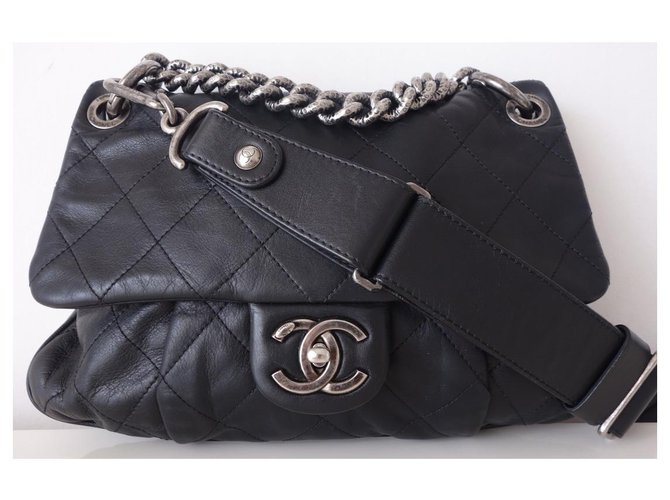 Chanel Sac à Rabat Black Leather ref.589716 - Joli Closet