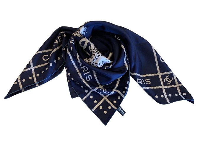 Bufanda de Chanel Azul marino Seda  ref.171680