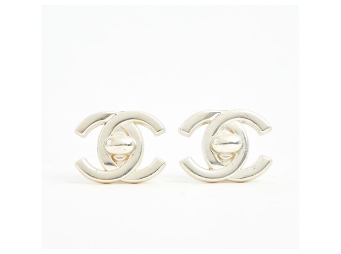 Chanel SILVER CC LOCKER Prata