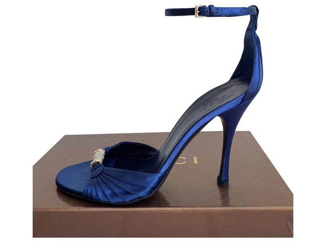Gucci Des sandales Soie Bleu  ref.171818