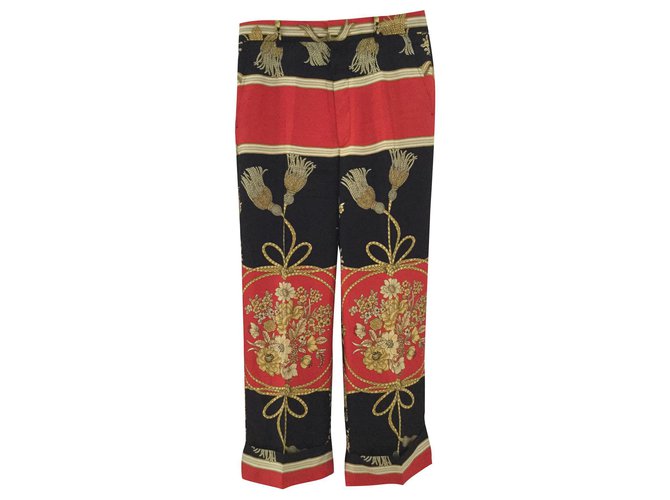 Gucci Un pantalon, leggings Soie Multicolore  ref.171830
