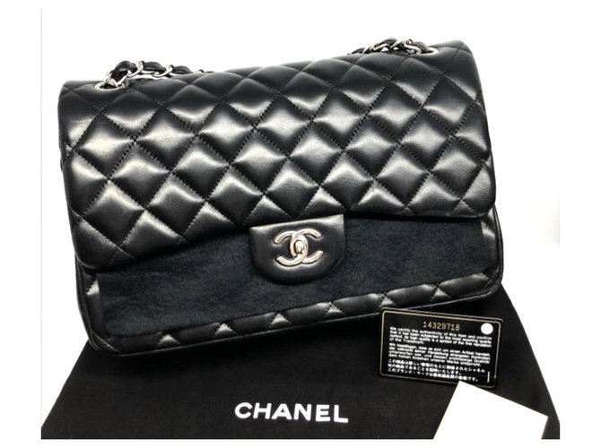 Timeless Chanel Jumbo bolso de solapa clásico de piel de cordero negro Cuero  ref.172123