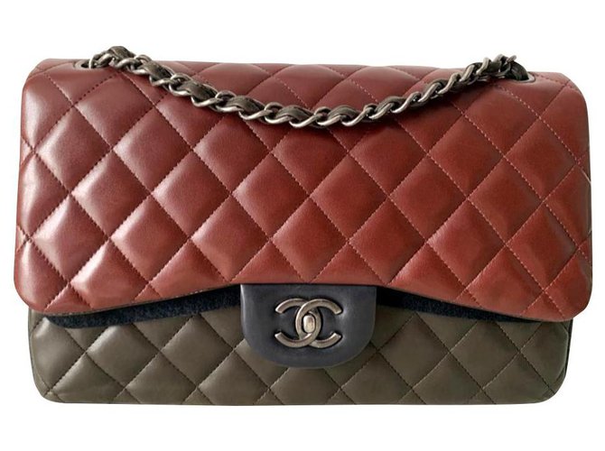 Timeless Chanel Limited Edition Jumbo Classic Flap Bag Braun Bordeaux Olivgrün Leder  ref.172127
