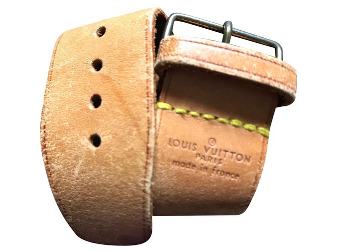 Louis Vuitton Supporto per maniglia Beige D'oro Pelle Metallo  ref.172158