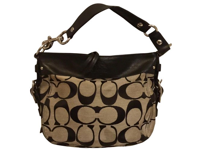 bumbolsa louis vuitton