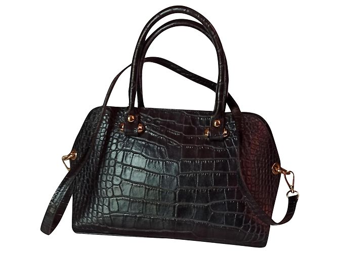 Bolsa Bugatti em couro preto efeito croco