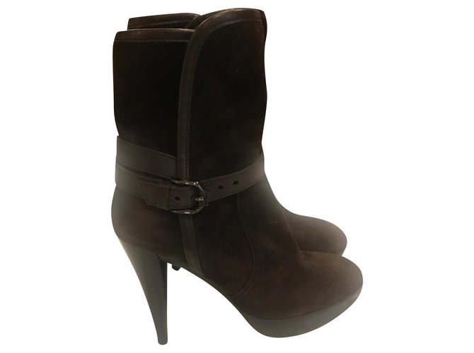 Tod's Ankle Boots Brown Suede  ref.173139