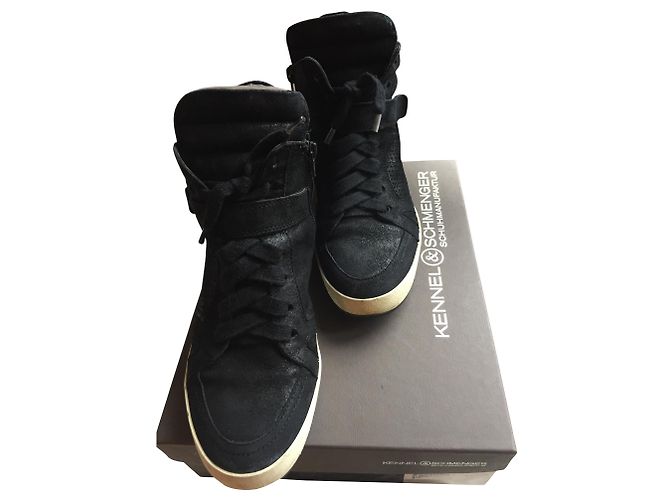 Kennel & Schmenger Zapatillas con cuña antiguas de Birmania Negro