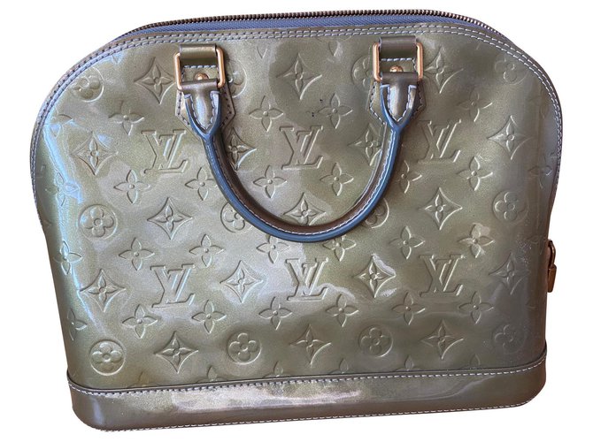 Alma Louis Vuitton Handbags Khaki Patent leather  ref.173383