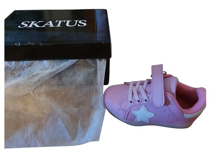 Autre Marque Baskets Skatus Rose en Cuir Enfant Taille 25