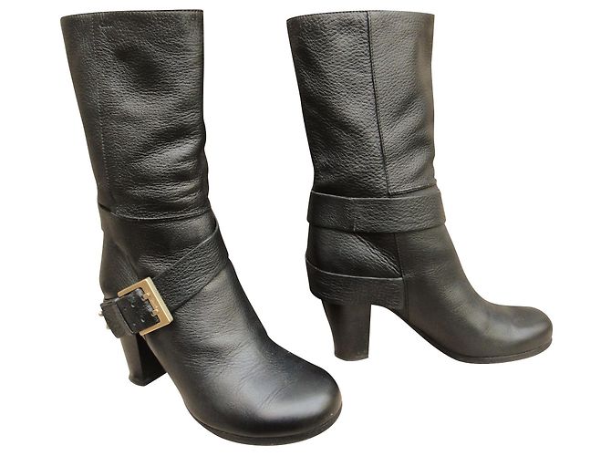Botas Chloé em couro granulado preto 37,5