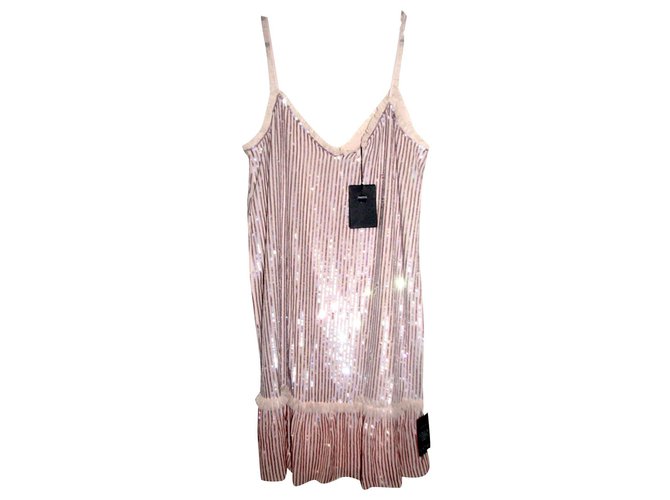 Needle & Thread Kleid mit Pailletten Pink Polyester  ref.173719