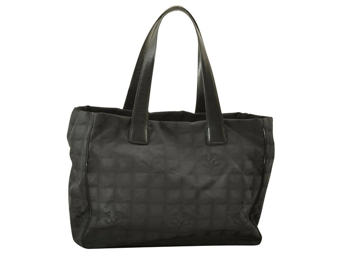 Chanel Travel line tote bag Black Cloth  ref.174004