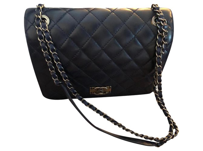 Chanel Handtaschen Marineblau Lammfell  ref.174013