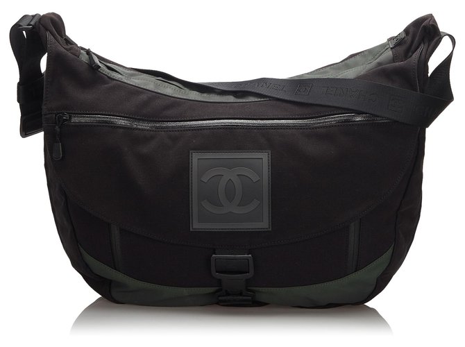 Chanel Black CC Canvas Esportes Linha Crossbody Bag Preto Verde Lona Nylon Pano  ref.174122