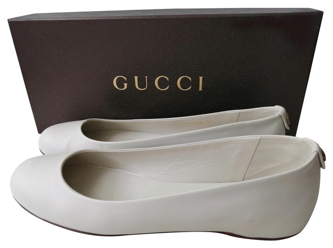 Gucci Ballet flats White Leather  ref.174371