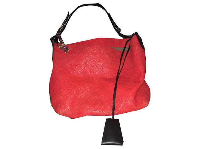Bolso Hobo Louis Vuitton Rojo de Piel de Cordero Roja