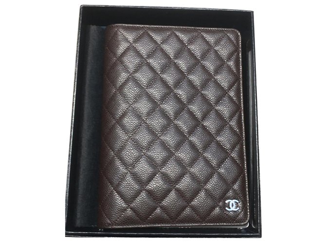 Chanel Purses, wallets, cases Brown Leather  ref.174487