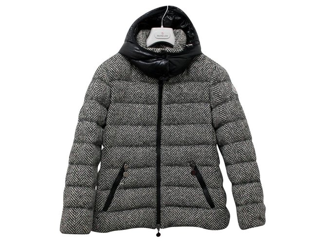 Moncler Astere Mehrfarben Wolle  ref.174639