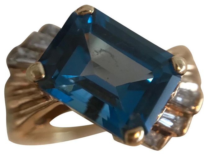 Autre Marque Ring aus Gelbgold , Topas und Diamanten Golden Roségold  ref.174670