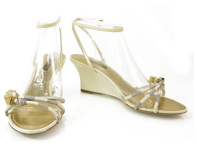 LOUIS VUITTON Damier Azzure open toe sandals wedge heel pumps ankle straps 37 Cream Patent leather  ref.174905