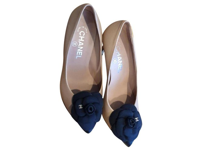 Chanel camelia sapatos de salto UE37 Rosa Couro  ref.174918