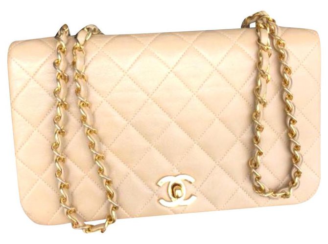 Timeless Vintage Chanel beige flap bag GHW Leather  ref.174927