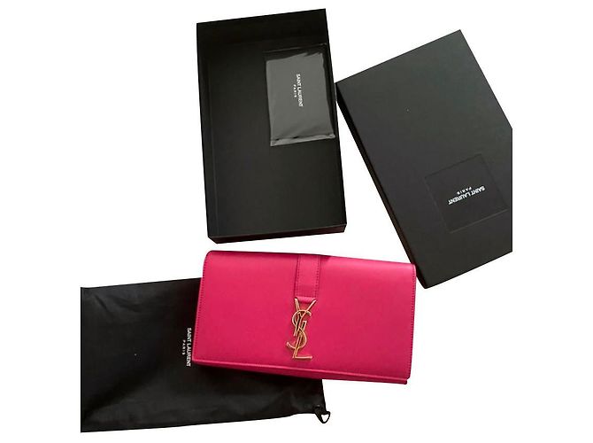 Cartera Saint Laurent de piel rosa