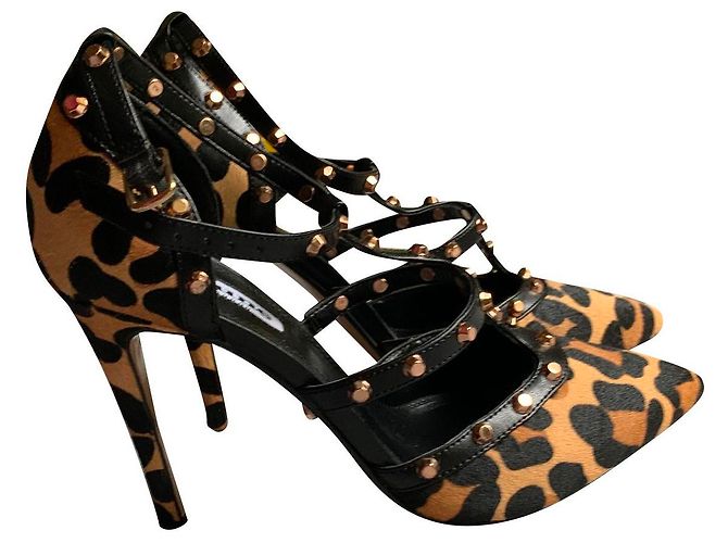 Dune Leopard Pony Leopard print