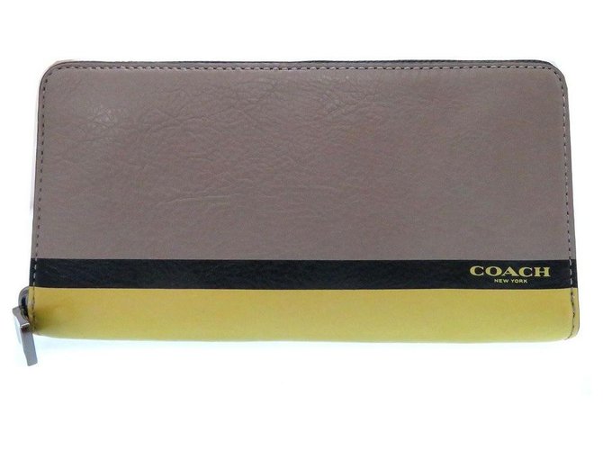 Coach Zip Around Long wallet Yellow Leather  ref.175487