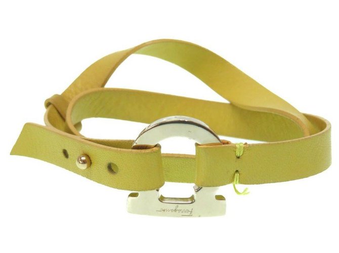 Salvatore Ferragamo Gancini Bracelet Yellow Leather  ref.175645