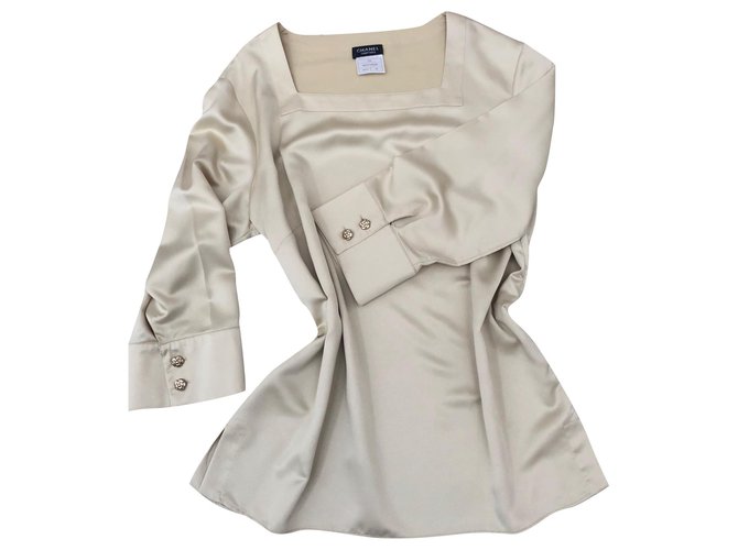 Chanel uniform Beige Polyester  ref.175946