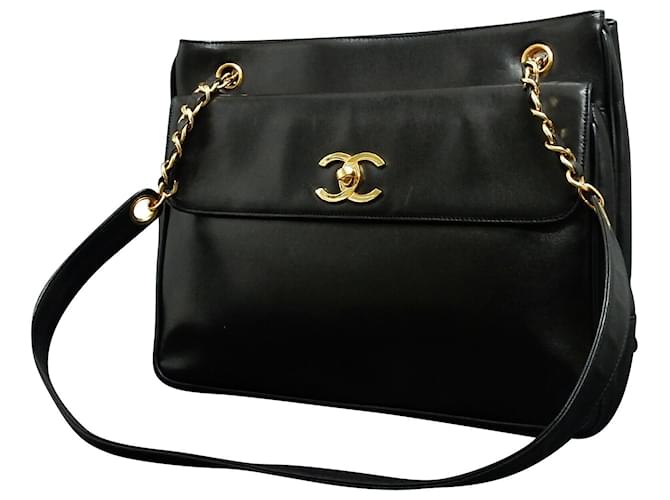 Chanel Vintage Shoulder Bag Black Leather  ref.176059