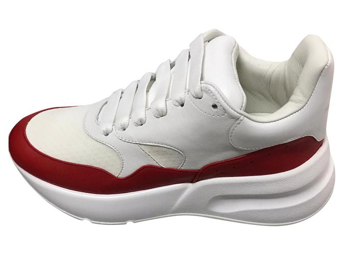 sneakers new. cut it 38. Alexander mcqueen White Leather  ref.177036