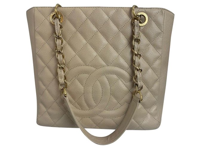 Chanel Bege Couro  ref.177174