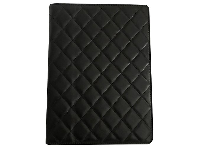 Cover per iPad Chanel Nero