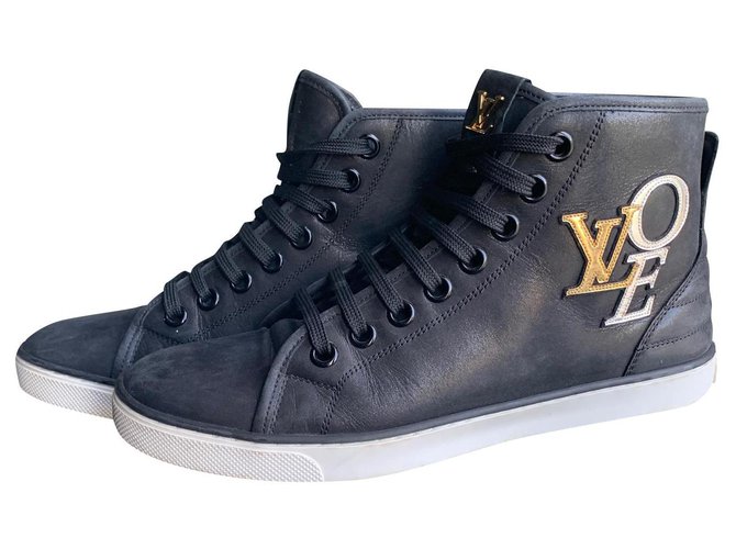 Louis Vuitton Sneakers Black Leather  ref.177862