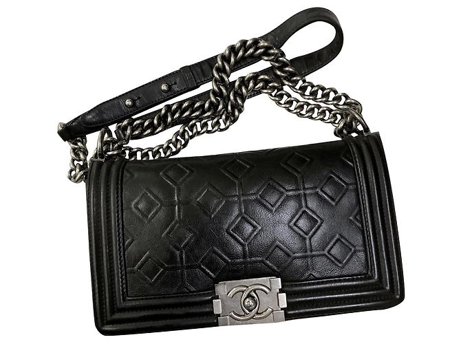 Boy Chanel Sac à rabat de taille moyenne pour garçon Noir